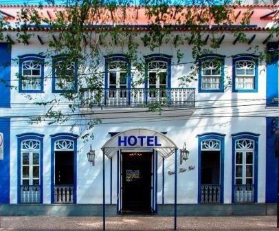 Vitoria Palace Hotel Lavras Buitenkant foto